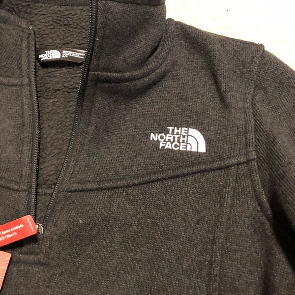 The North Face Maggy Sweater Fleece Quarter Zip - Picture 2 of 5